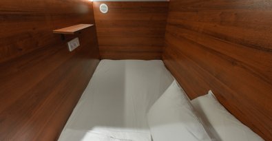 Mixed 4-seater enlarged